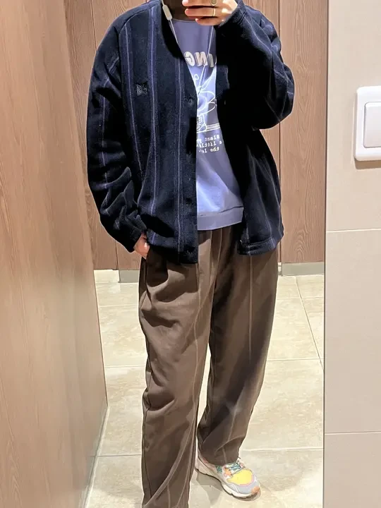 优衣库的紫色小蝴蝶真的要去试试配咖色💜🤎