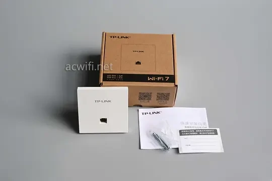 双2.5G口的7AP3622HI拆机，你想不到