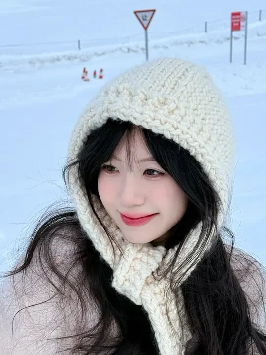 ❄冬日雪地的适配度～出片如呼吸一样简单#雪地拍照 #果汁苏打妆 #facemapping #3CE水感唇露  #3CE唇釉