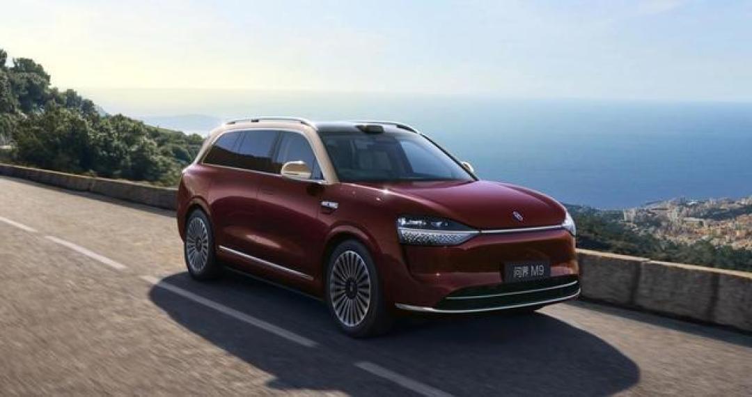 赛力斯12月销量达6.1万辆创历史新高,问界系列为核心主力