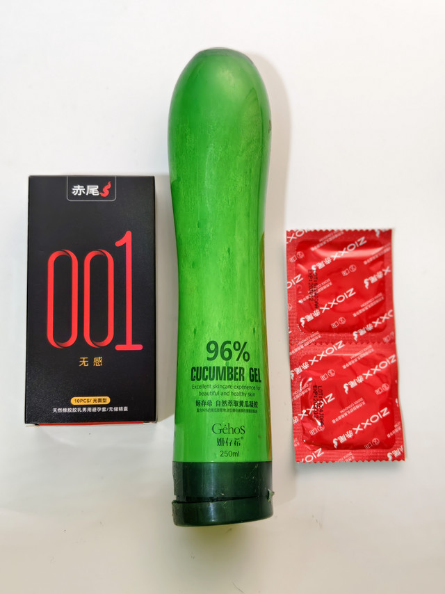 老婆们说好，才是真的好！这是真0.01MM厚度，体验最真实的感受