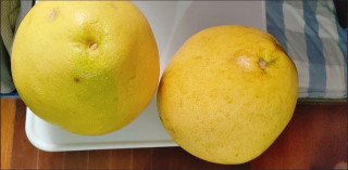 红心蜜柚：薄皮大果超实在