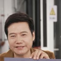 雷军直播拆车回应小字营销