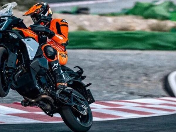 KTM 1390 Super Adventure S Evo：这可能是最强ADV，但未必是最KTM的那台