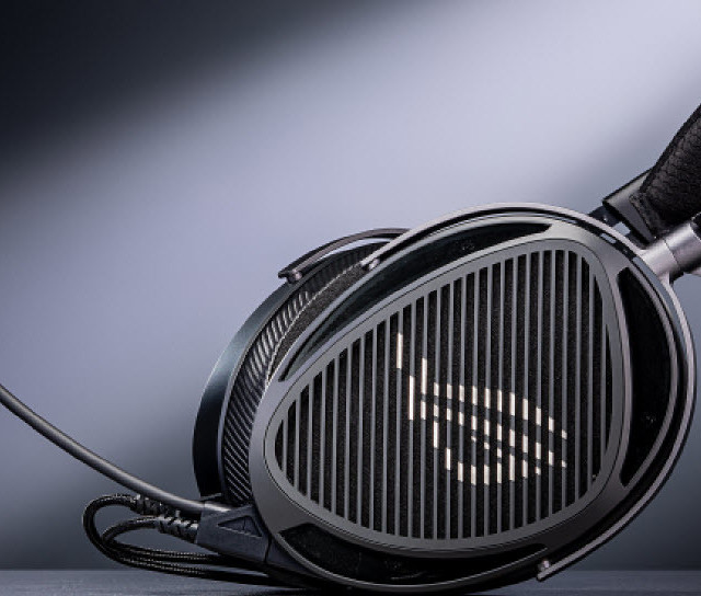 沉浸声场×极速响应——CES 2026见证Hi-Fi、OWS耳机与磁轴键盘