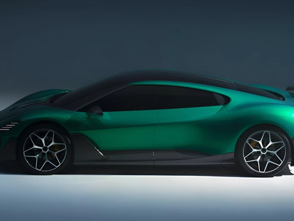 追觅汽车“NEBULA NEXT 01”在CES首秀，1876匹马力+1.8秒破百！