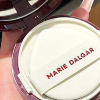 玛丽黛佳气垫：高颜值与实力兼具