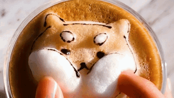 萝卜拿铁、青椒拿铁、海蛎子美式，精品咖啡的创意都来自农贸市场对吧？ 