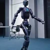 CES 2026开启家务机器人元年：会叠衣能做饭，你的全能管家已上线