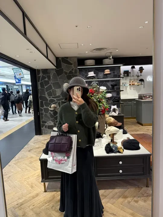 很难买帽子的头大星人最近试到的帽子们