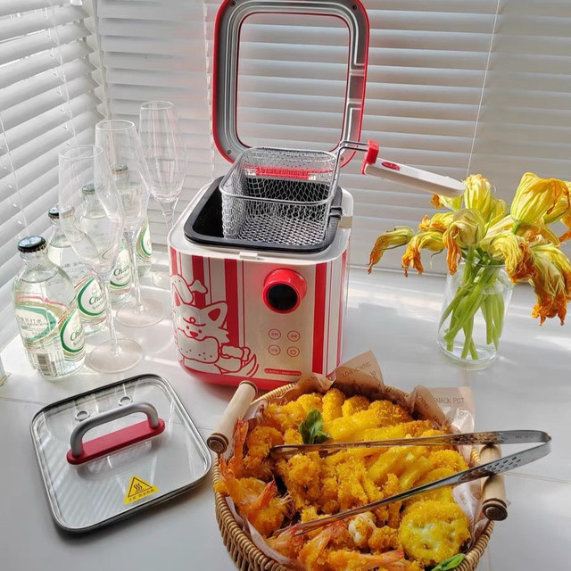 厨房神器：尚朋堂联名款小吃锅