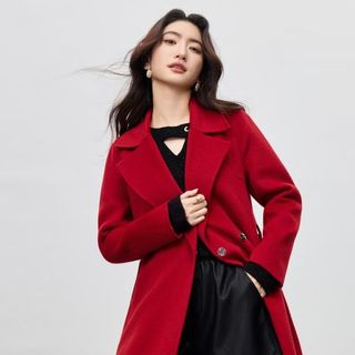 长期主义的拥趸：一件贵价大衣背后的理性计算！