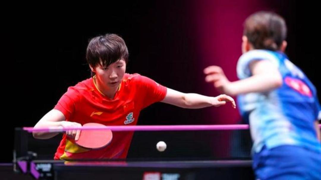 王曼昱3-0横扫对手取开门红，首局落后2个局点大逆转