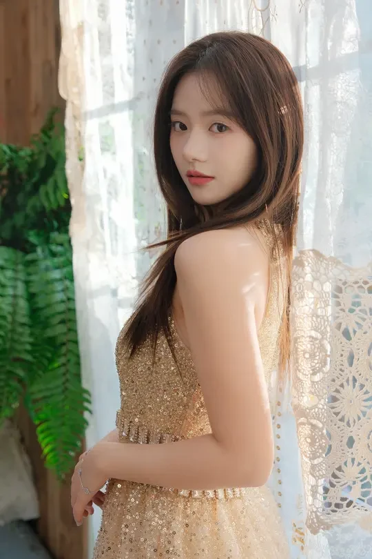 女演员拿捏年末妆造的秘诀～