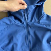 软壳衣裤能兼顾通勤时尚与户外功能吗？1000+用户观点大碰撞