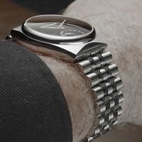 新表 | 3万多的小众联名款小钢表，竟然还用上宝石面！限量100枚！