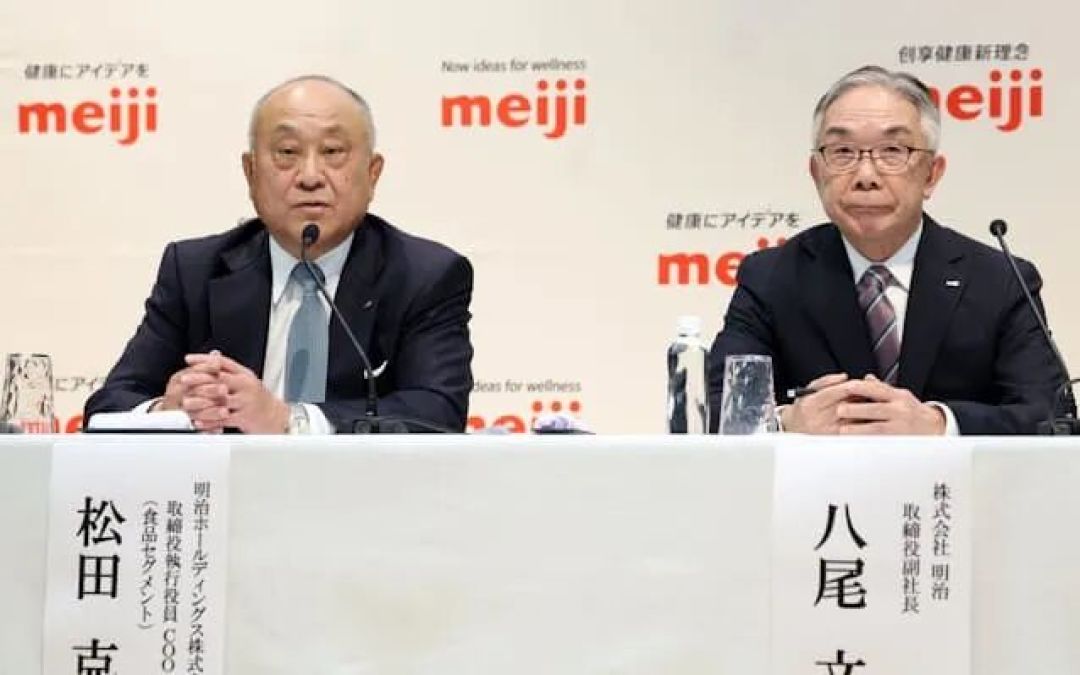 食饮巨头“集中换届”!“新帅”们的2026,第一把火会烧向哪里?