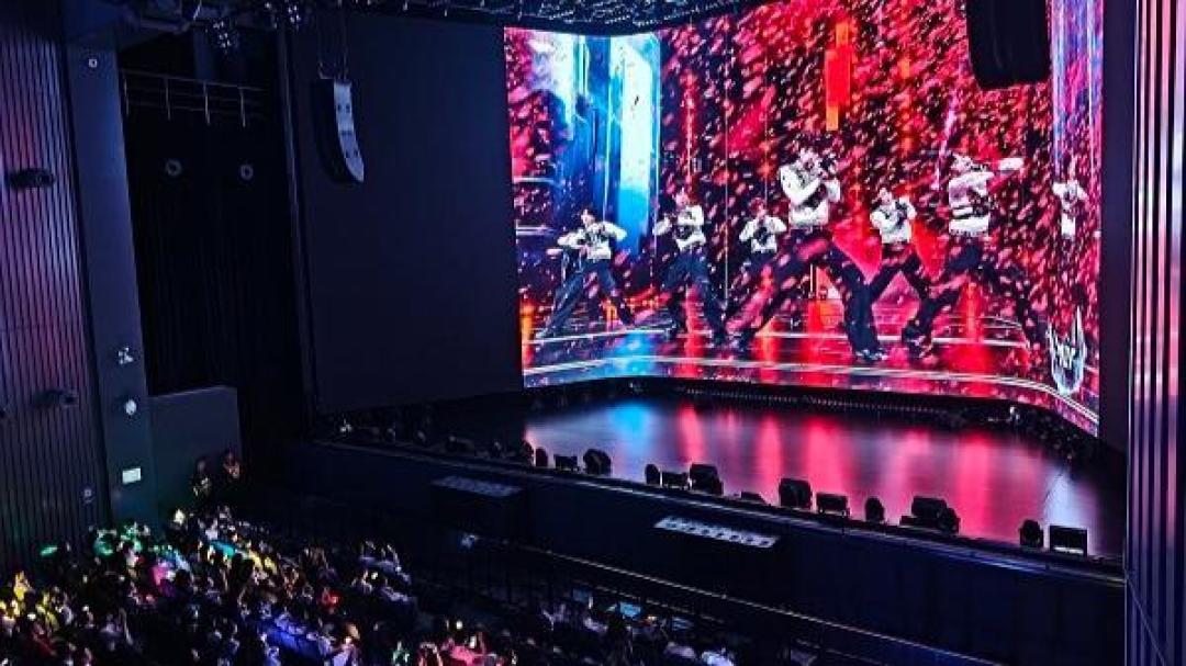 引爆一座城、震撼全网，时代少年团演唱会登顶年度价值之王