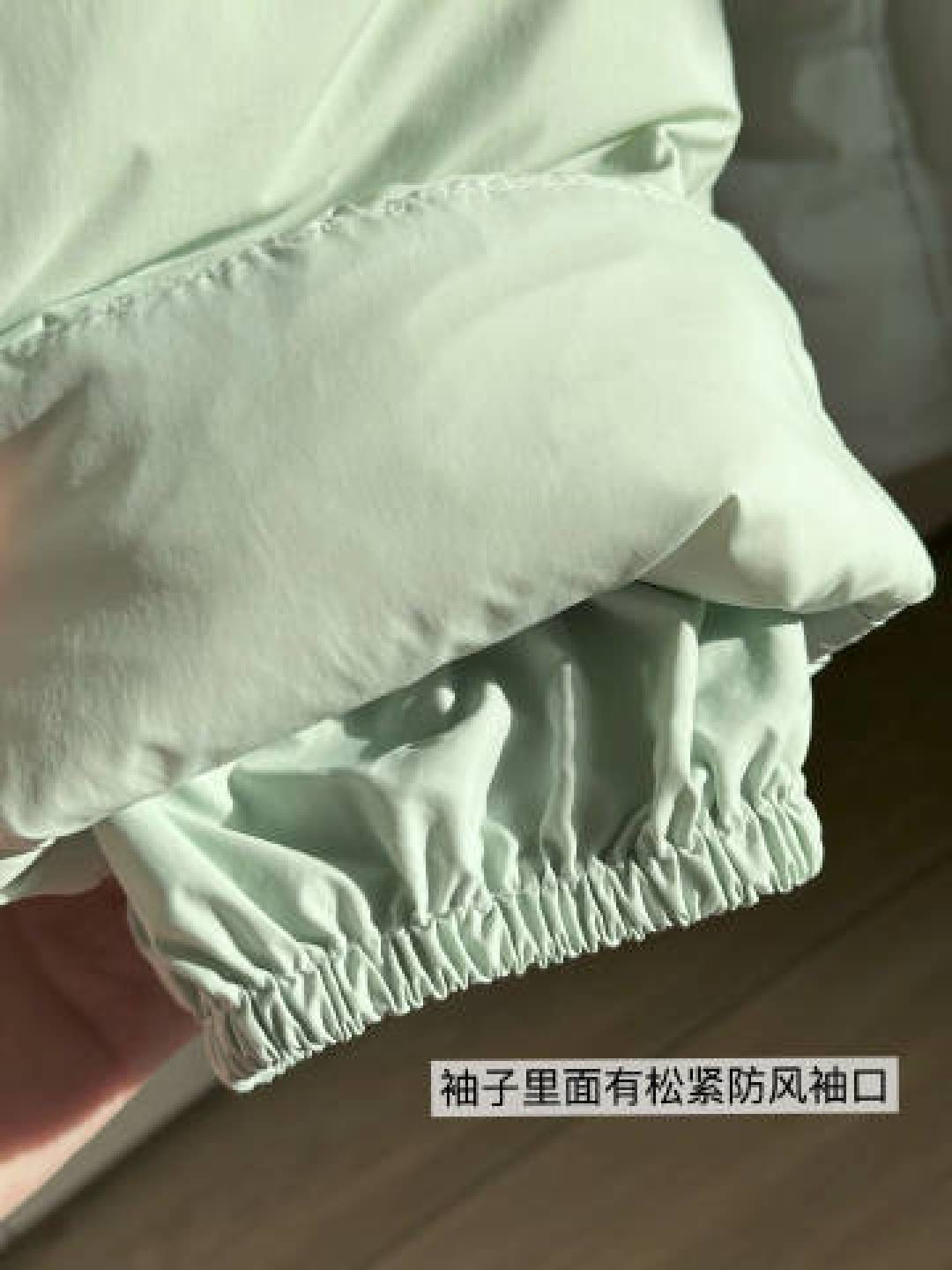千元羽绒服不保暖，“塑料毛衣”却成救星？看懂参数再花钱