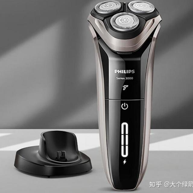 哪款电动剃须刀好用？2026如何选购电动剃须刀？电动剃须刀实测推荐高品质 +高性价比剃须刀