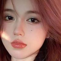 　　素颜霜怎么选才靠谱?2025 精选 4 款，成分安全肤感超赞