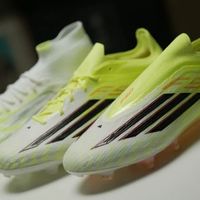 解析adidas F50决胜战旗升级细节