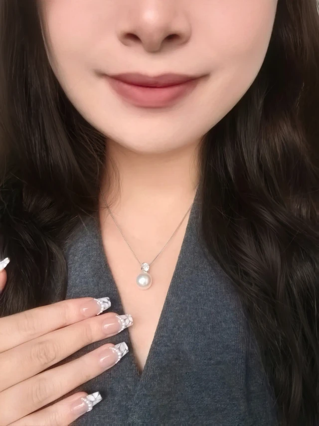 秋冬穿搭点睛之笔，高智感珍珠项链