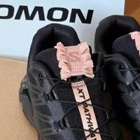把芭蕾丝带融入山系越野鞋？Salomon XT-Pathway 2 SATIN