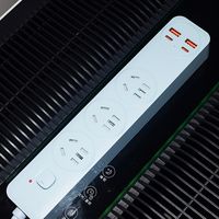 家居美学与高效充电 奥睿科小瘦条插排