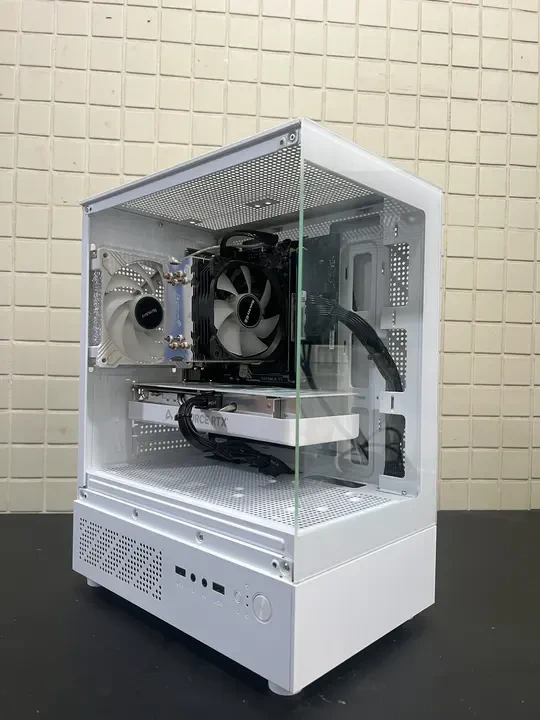 3488白月光！12490F+4060白色海景房主机方案