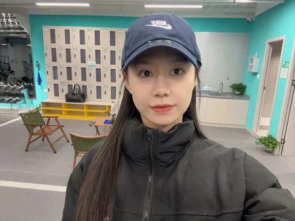 Nike才是扁头圆脸的人生帽子