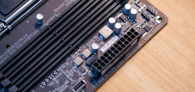 为什么不推荐给电脑上三根内存条？