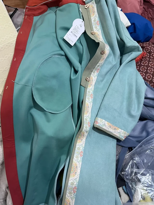 汉服•新到的芳草悠悠万历长衫
