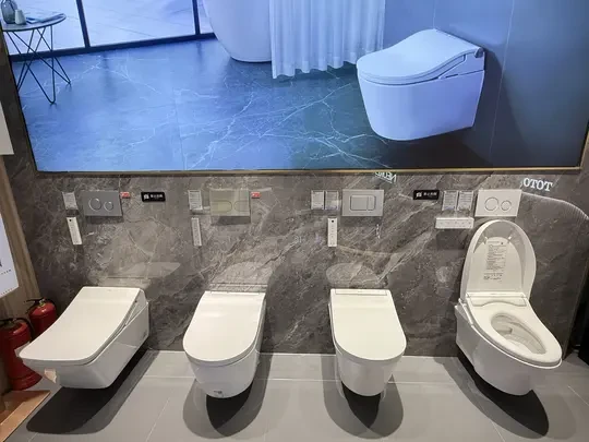 toto壁挂马桶553水箱安装、尺寸图