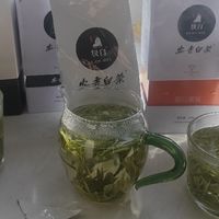 自费测评｜极白安吉白茶3款热门款，哪款值得无限回购？