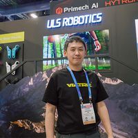 CES傲鲨专访：从工业到大众，外骨骼如何真正走进普通人的生活？