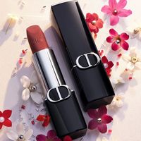 阿玛尼水唇纱vs迪奥999：爆火单品还值得回购吗？全网观点大PK