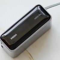 告别电量焦虑与线材杂乱！米物伸缩线充电宝M310 Pro深度测评