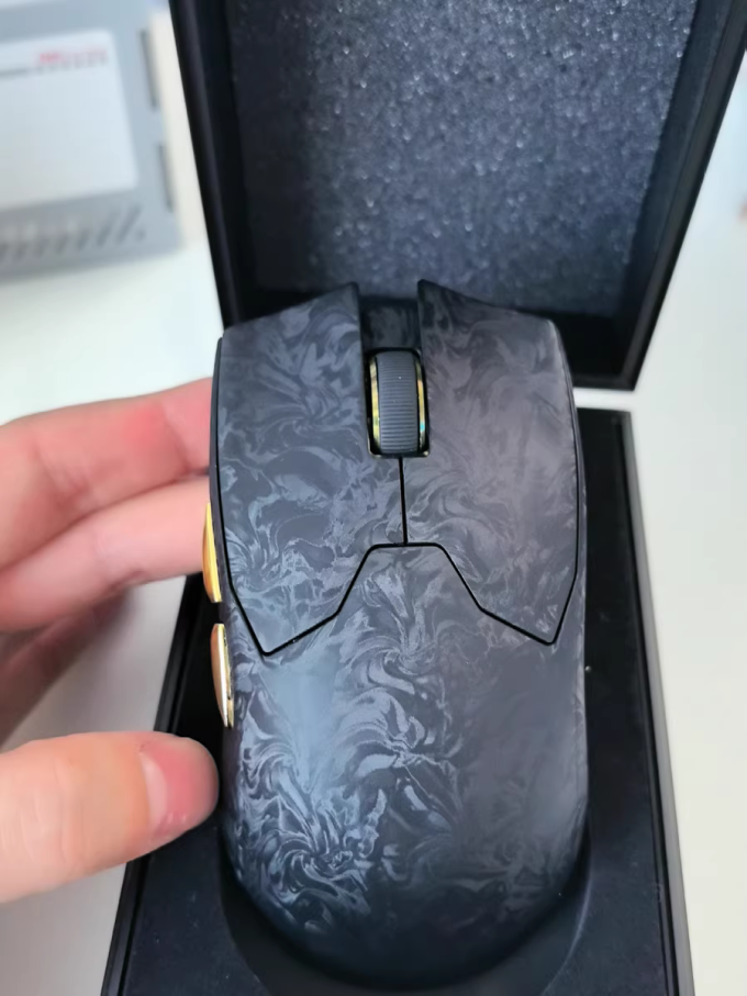 前行者鼠标