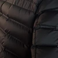 大衣与棉服的时尚博弈：材质革命下的保暖哲学