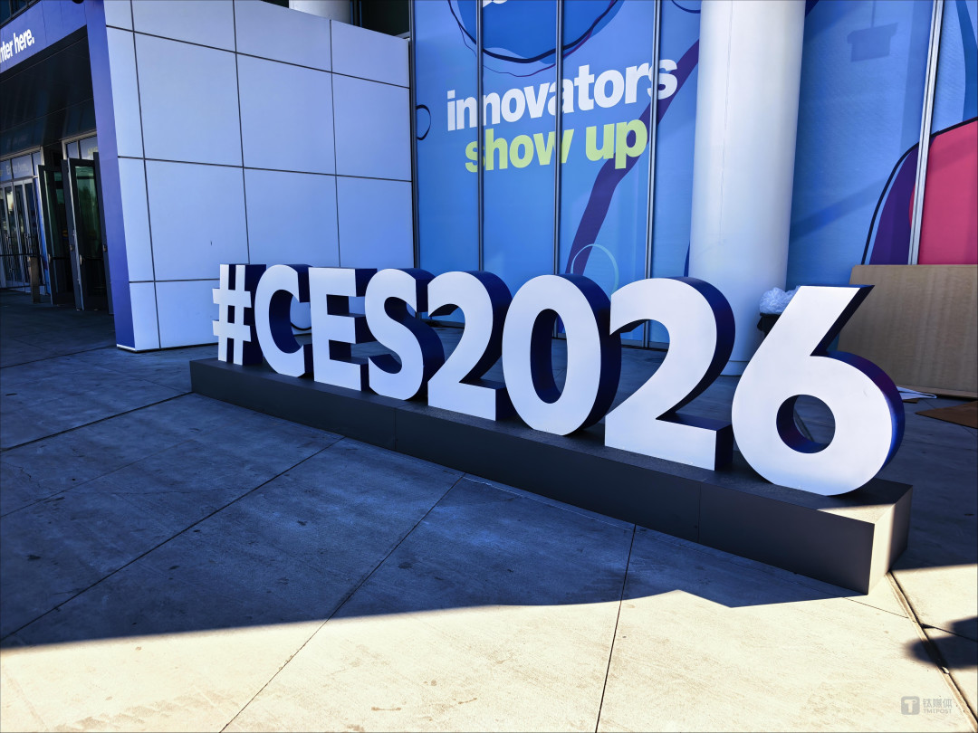物理AI热潮下的冷思考,警惕“华强北式”AI|CES 2026
