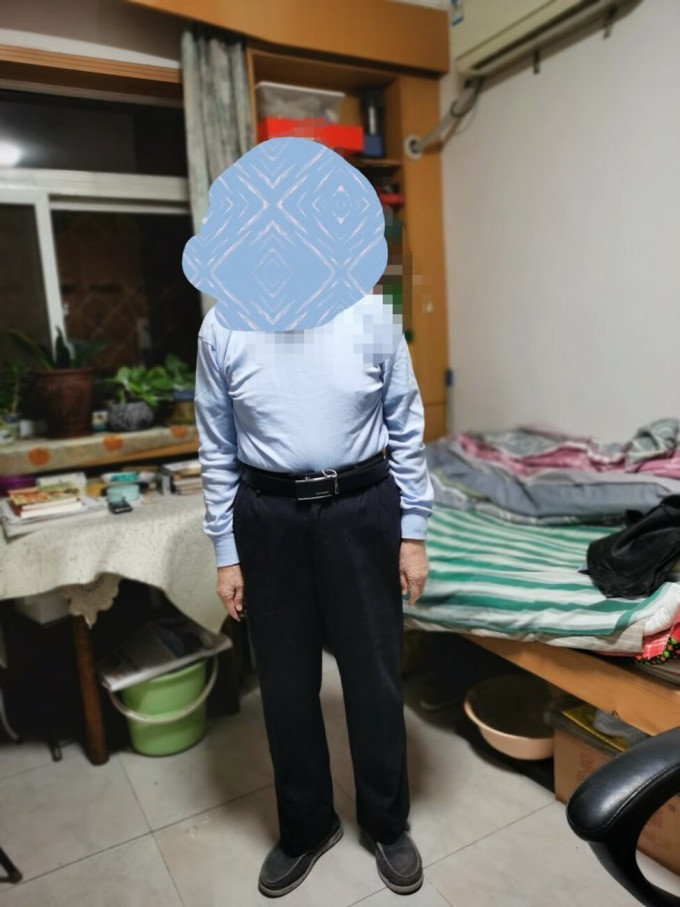 暇步士皮带