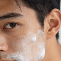 告别秋冬外油内干：男士氨基酸洁面性价比指南