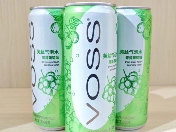 北欧纯净邂逅双果芬芳——VOSS芙丝气泡水