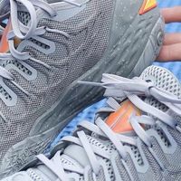 李宁BUCKETS低帮男子篮球鞋：轻量实战