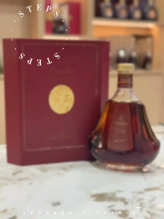 慢品杯莫停的层次，才懂干邑的极致浪漫