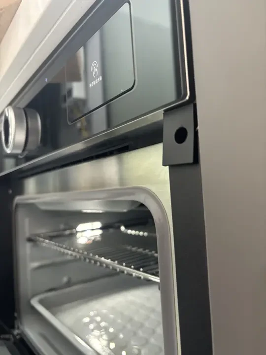 蒸烤箱蒸的饺子皮边源干巴是怎么回事？