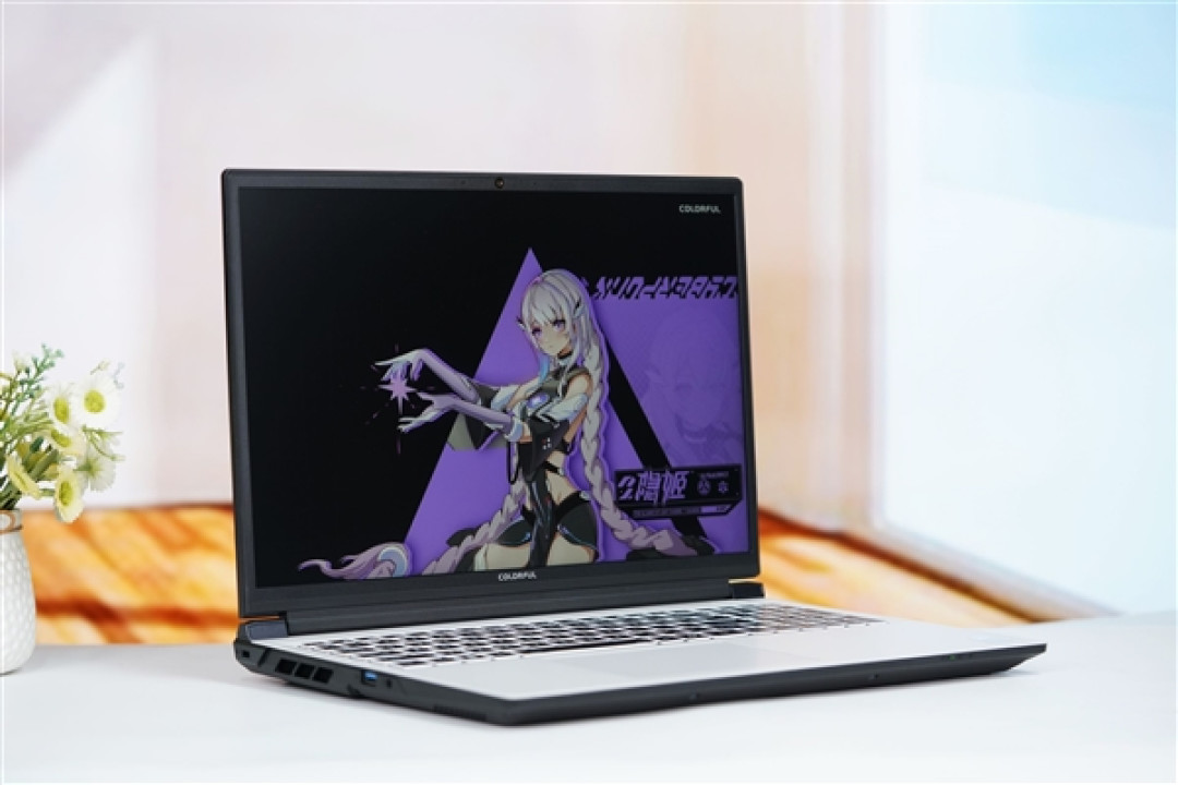 长江存储PC42Q SSD加持! 七彩虹隐星P16 Pro图赏