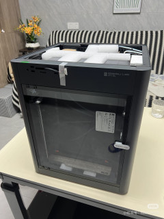 拓竹P2S 3D打印机，操作流畅更高效