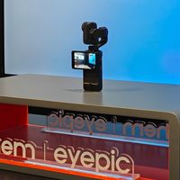 浩瀚Eyepic亮相CES：可拆卸相机，想把“选品类”变成“选场景”